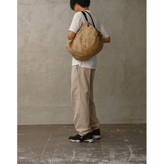 faltbare Tasche L (mit Zip), flying birds